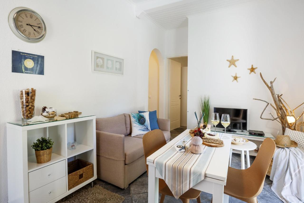 Apartment Sand