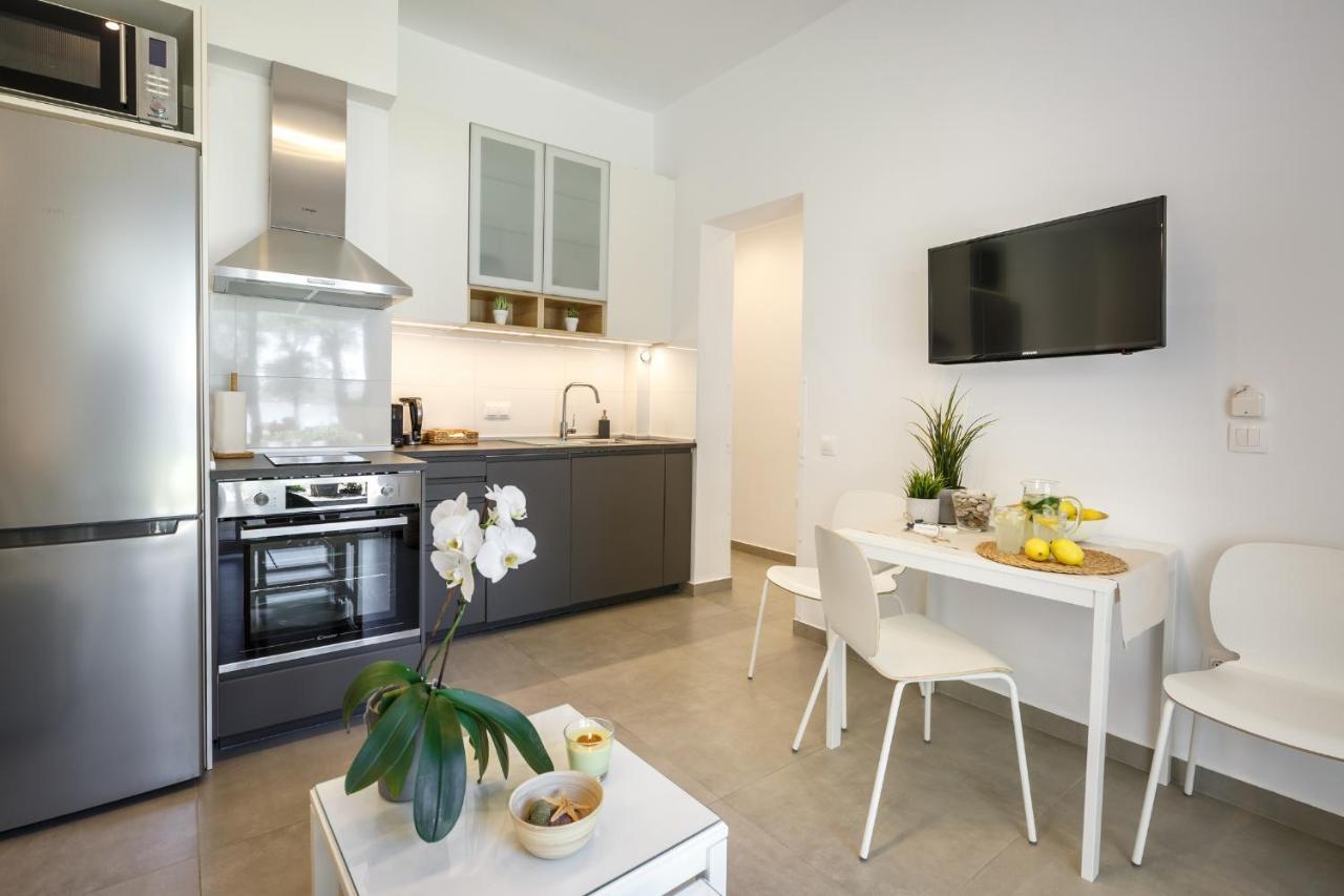 Sand Apartment